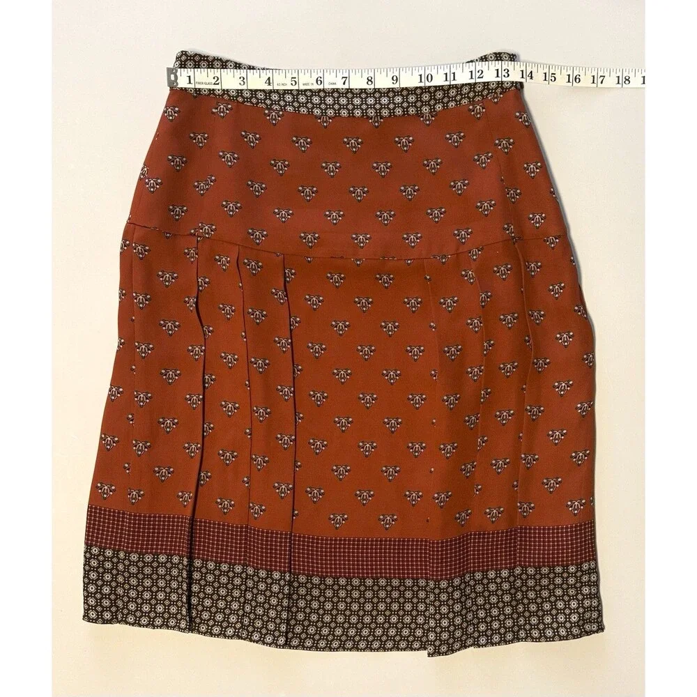 Brooks Brothers 100% Silk Skirt Sz 2 A-Line Pleated Foulard Career